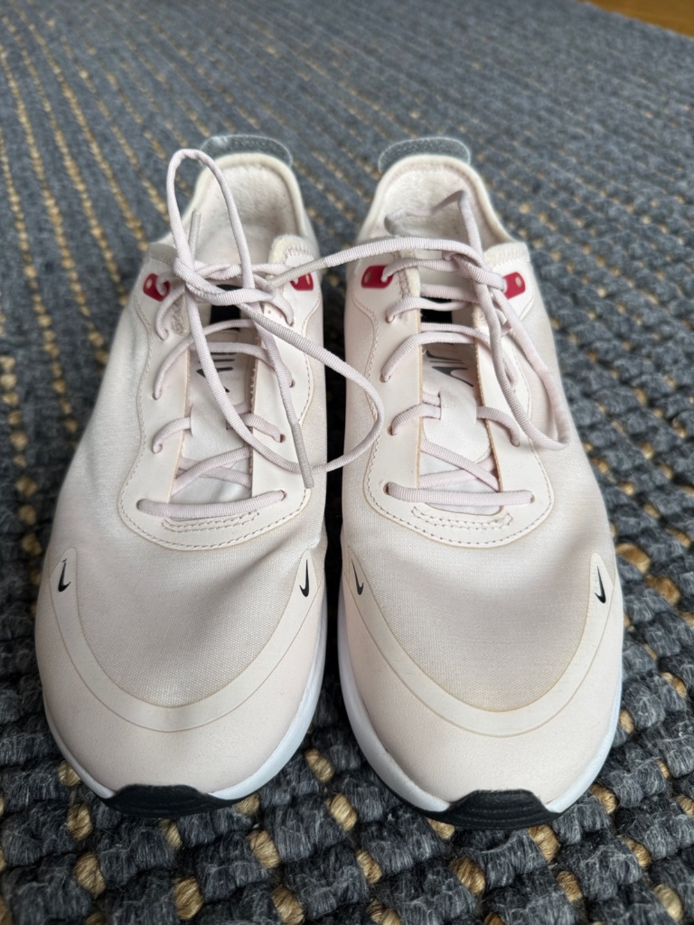 Nike Pale Pink Air Max Dia Size 8